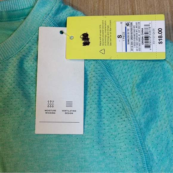 All In Motion Performance Tee - Picture 5 of 8